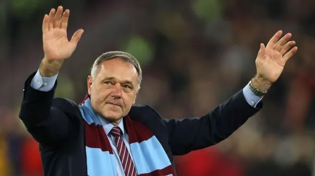Former West Ham keeper Miklosko dies aged 64
