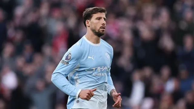 Were any current Man City players signed during charges period?
