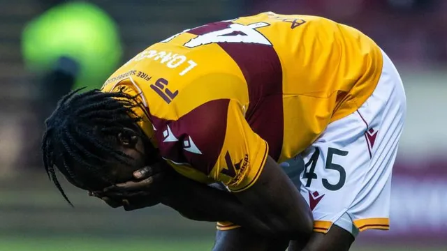 How have 'best team north or south of the border' last season lost six in a row?