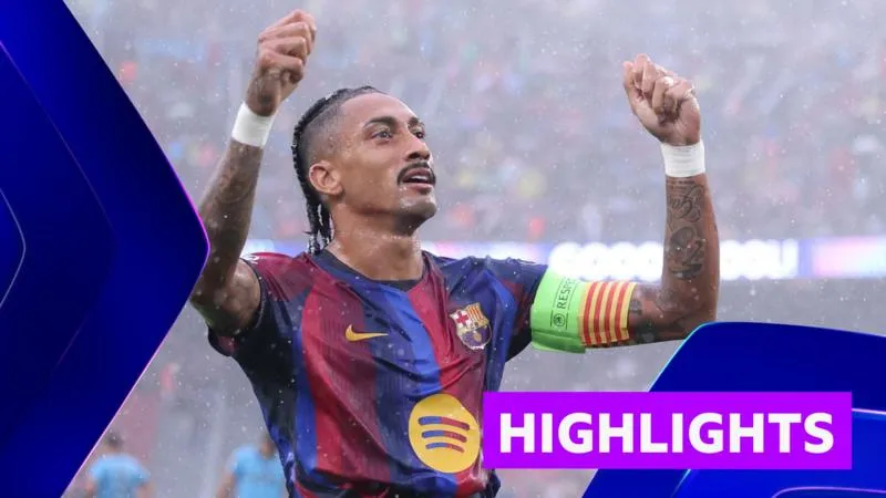 Raphinha on target again as Barcelona put five past Feyenoord