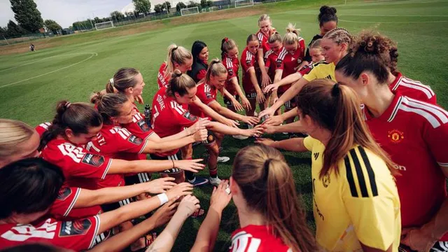 Are Man Utd judged differently to other WSL sides?