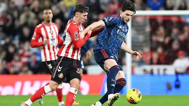 Why is Sunderland vs Arsenal at 8pm on Saturday?