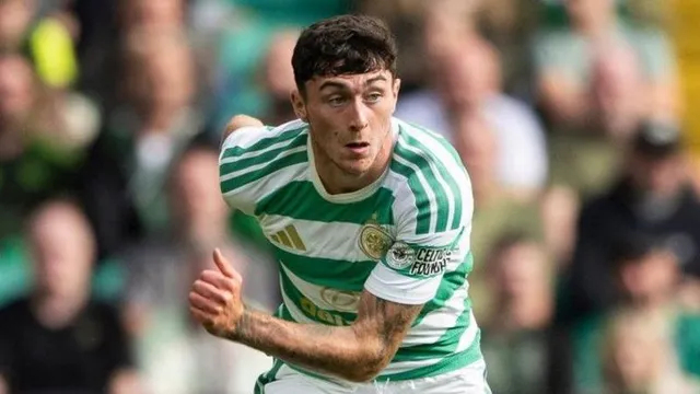 Donovan backed for big future on signing new Celtic deal