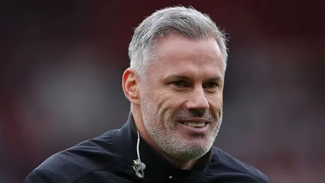 Villa to sue Carragher over 'unacceptable insults'
