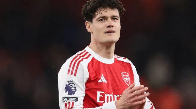 Why do teams choose not to disclose transfer fees?