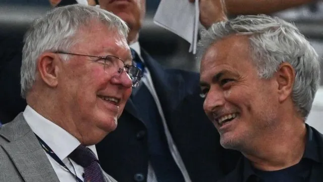 Sliding doors - when Mourinho said yes, then no, to Man Utd
