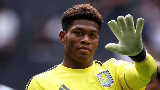 Suzuki proves worthy replacement for Martinez at Villa